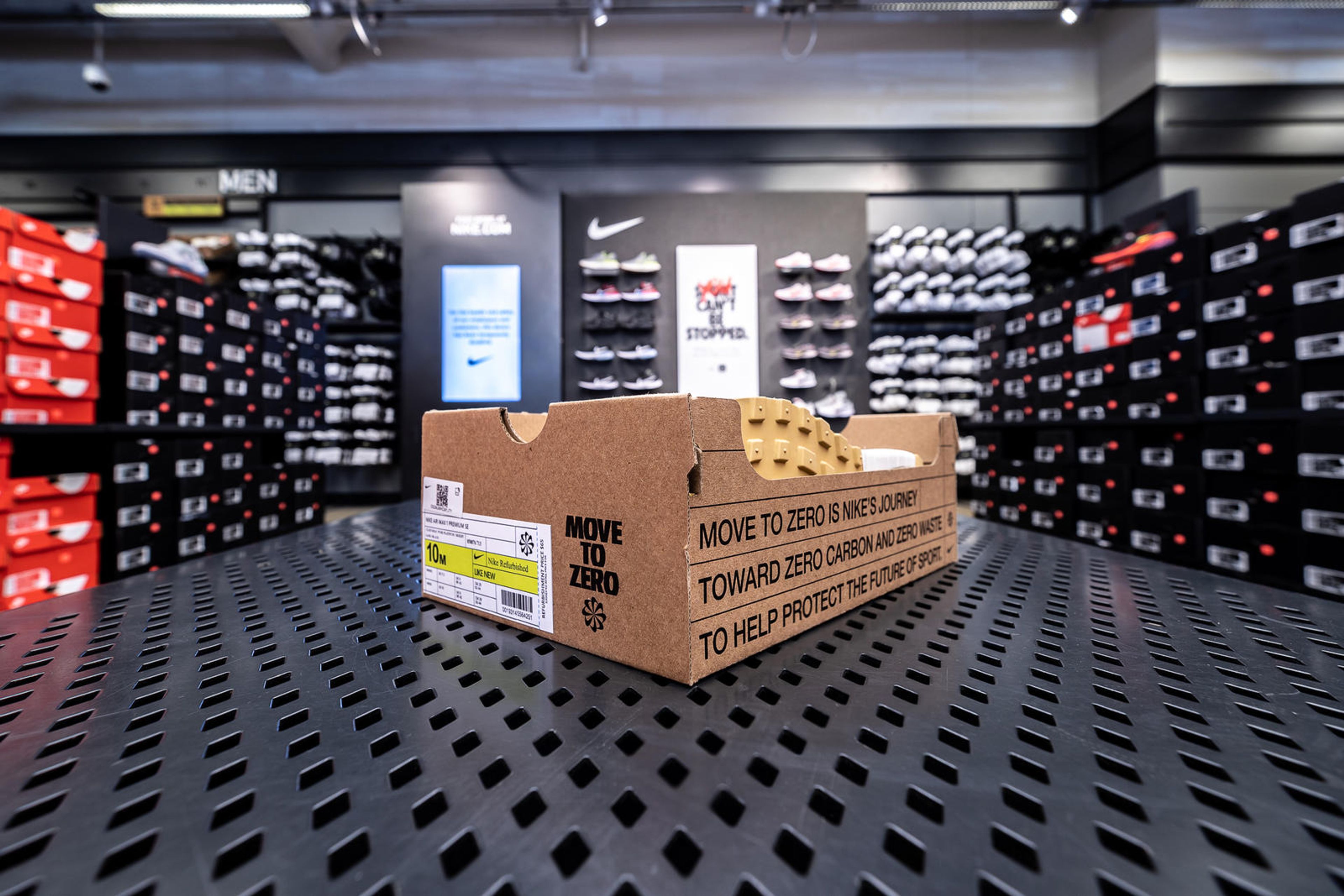 Nike Refurbished Box Angel
