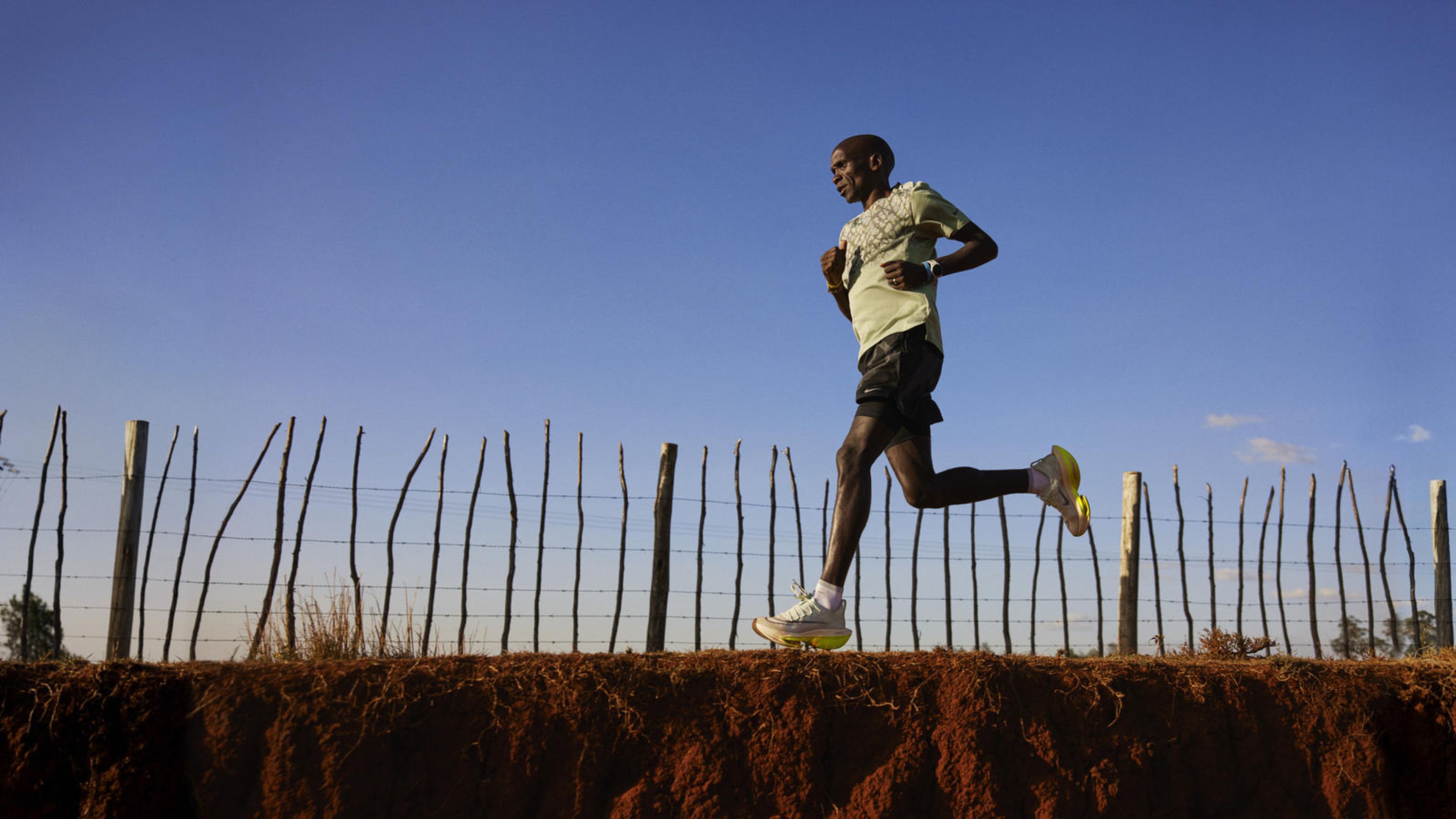 Fa22 Rn Alphafly Next 2 Ekipchoge Kenya 018 Redridge 085 109119