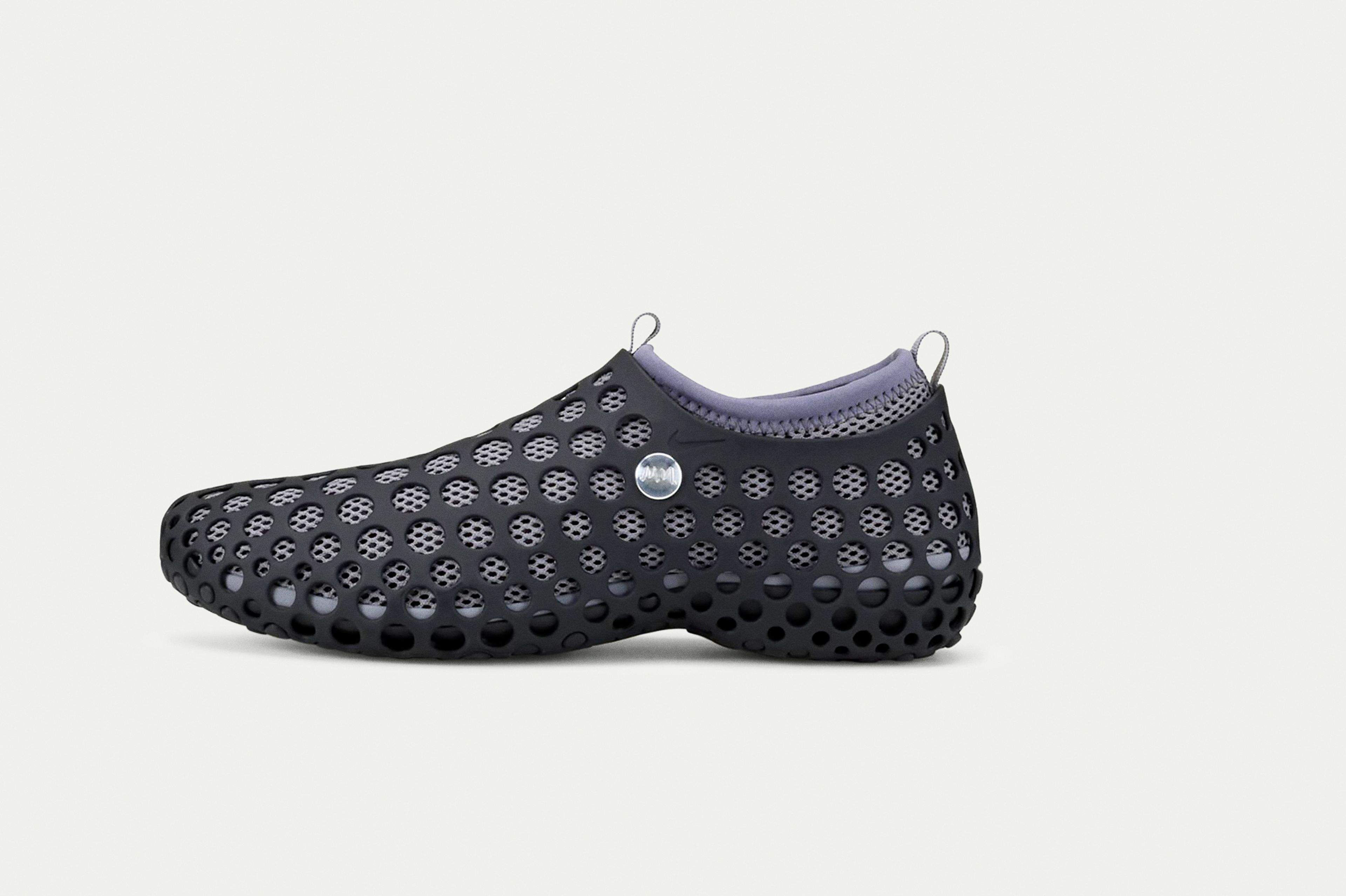 Nike 2022 Stories Vol1 Ispa Zvezdochka 001