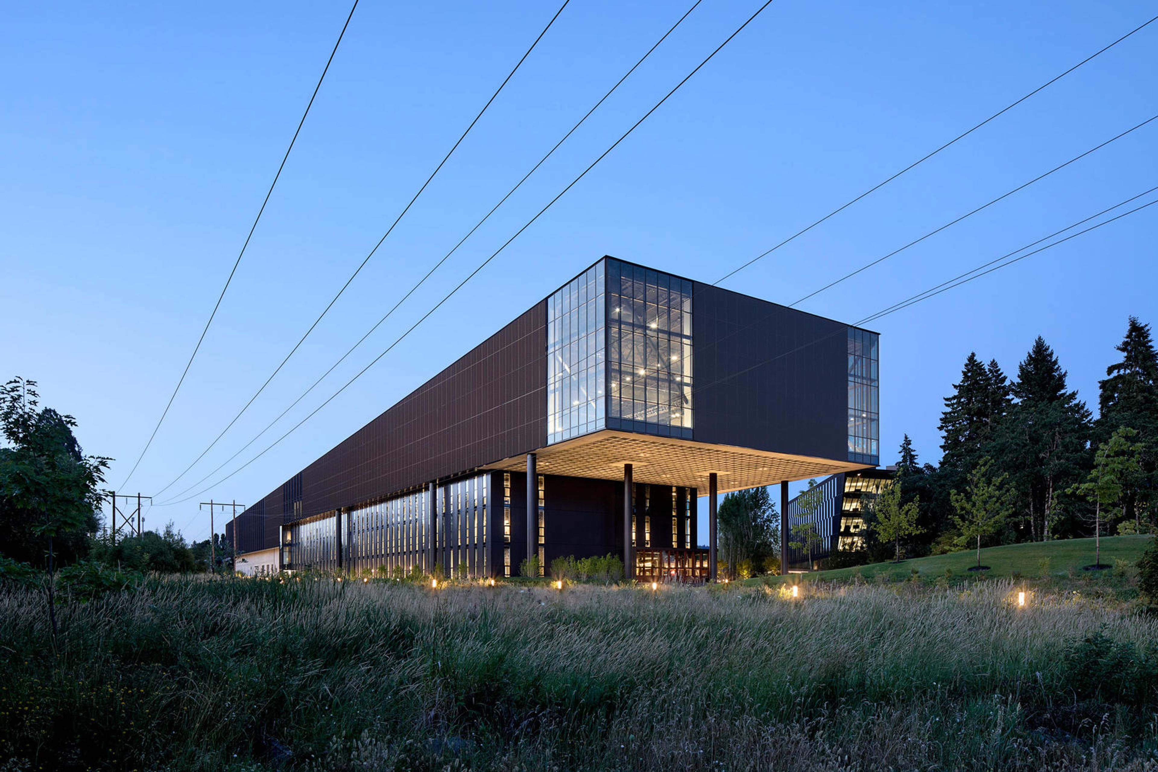 Nike Sports Research Lab Lebron James Innovation Center Exterior