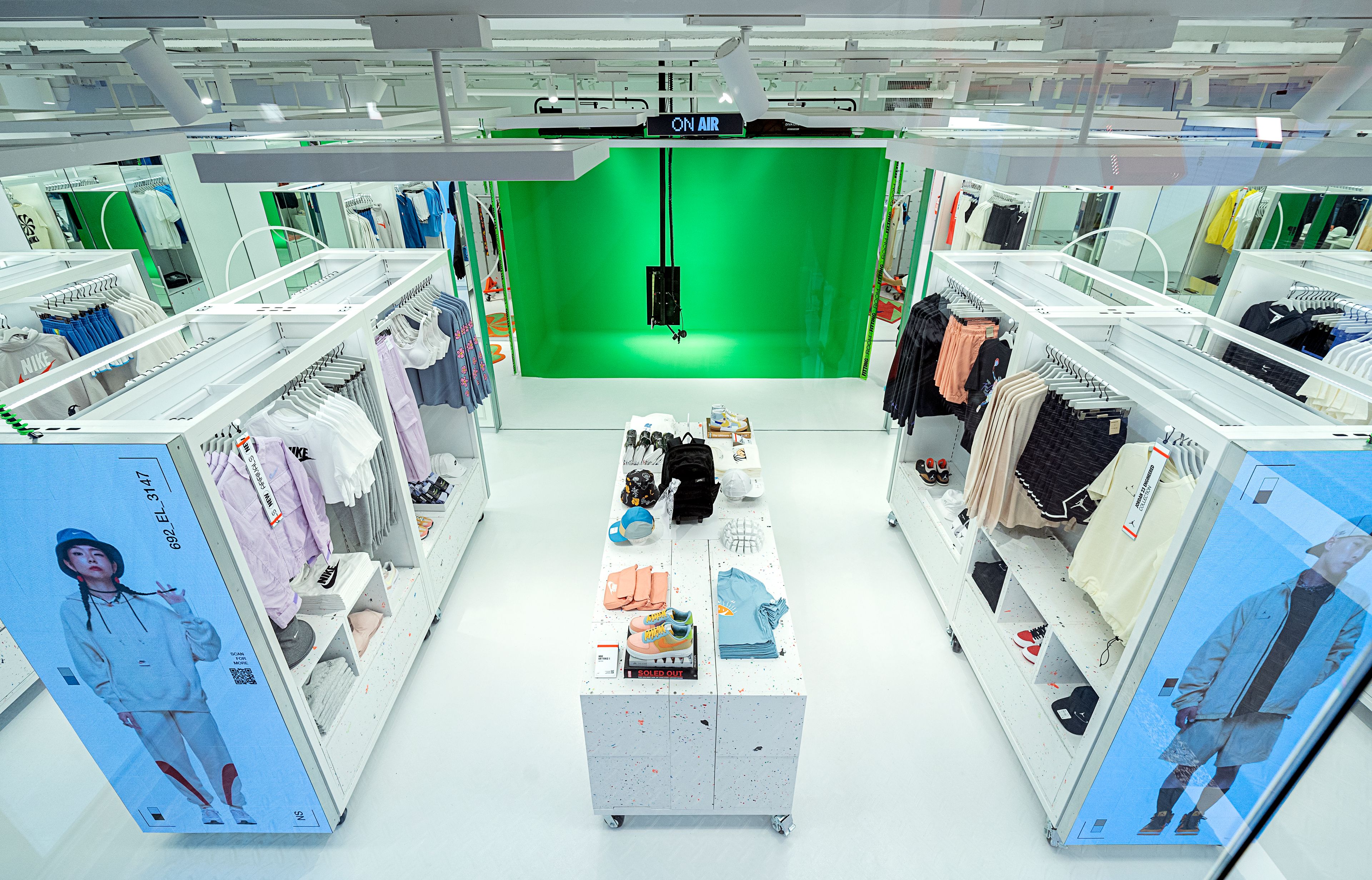 Digital Mannequins And Content Studio