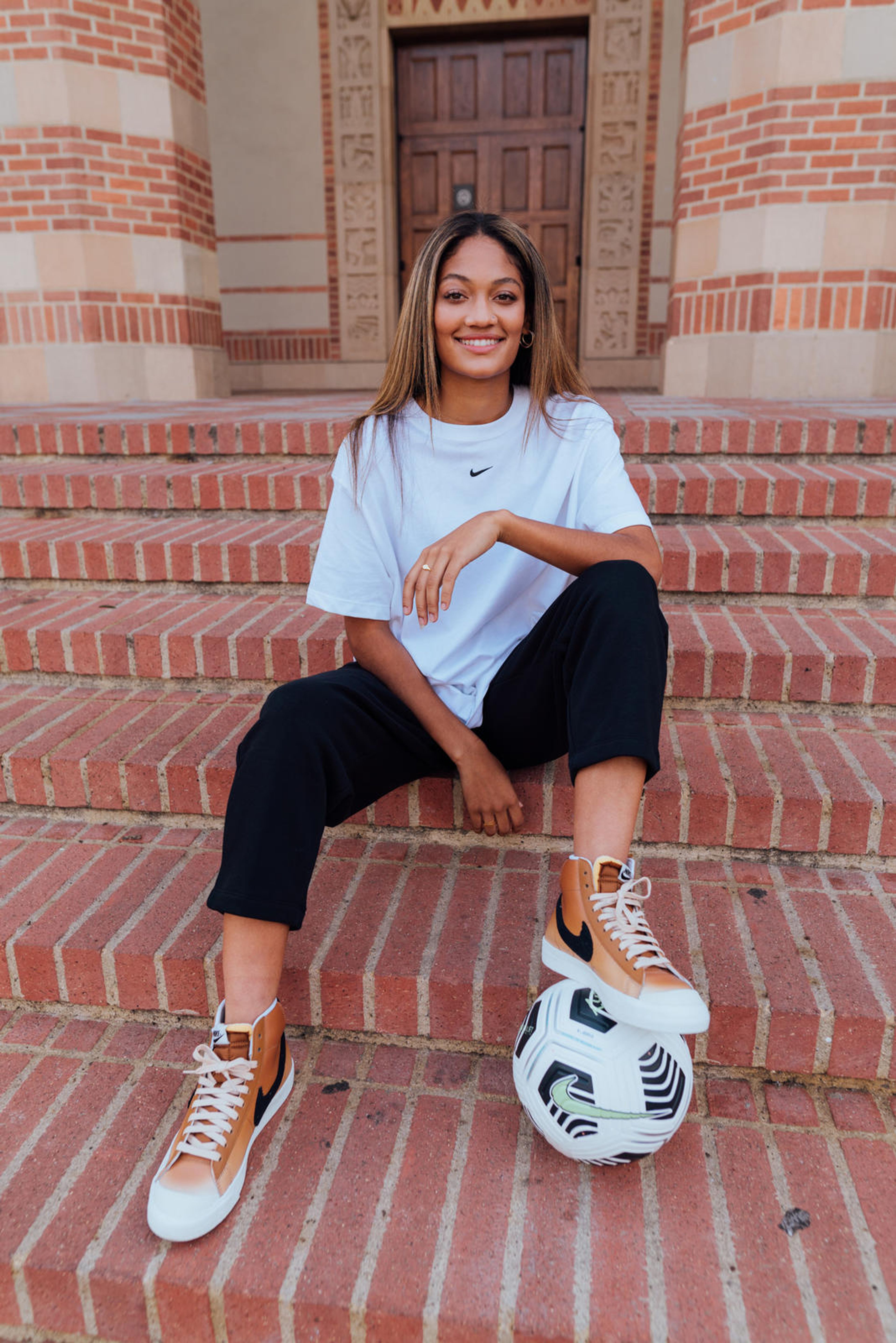 Nike Ucla Reilyn Turner