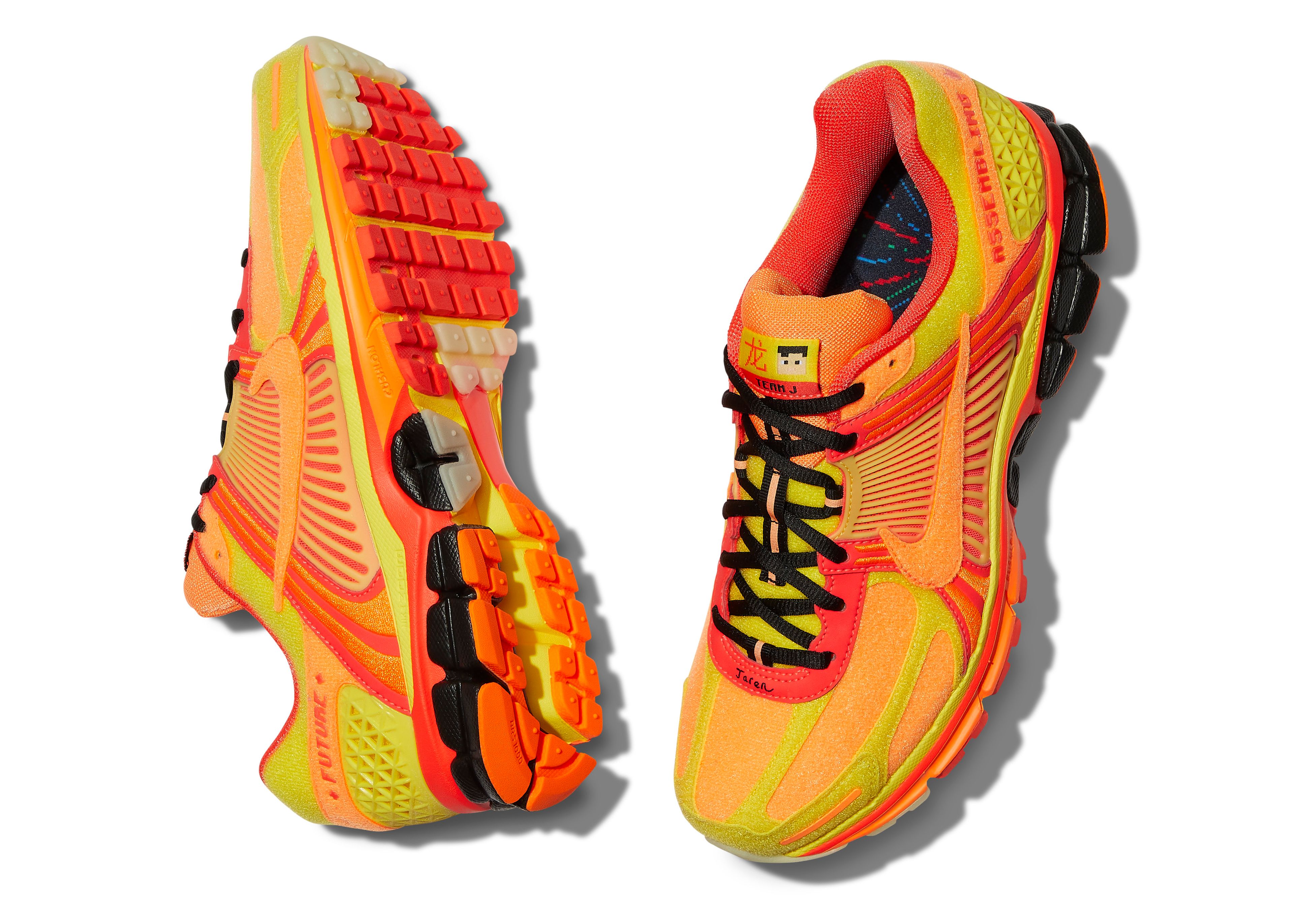 Nike Doernbecher Freestyle Xviii Jaren Shoe Hero 02
