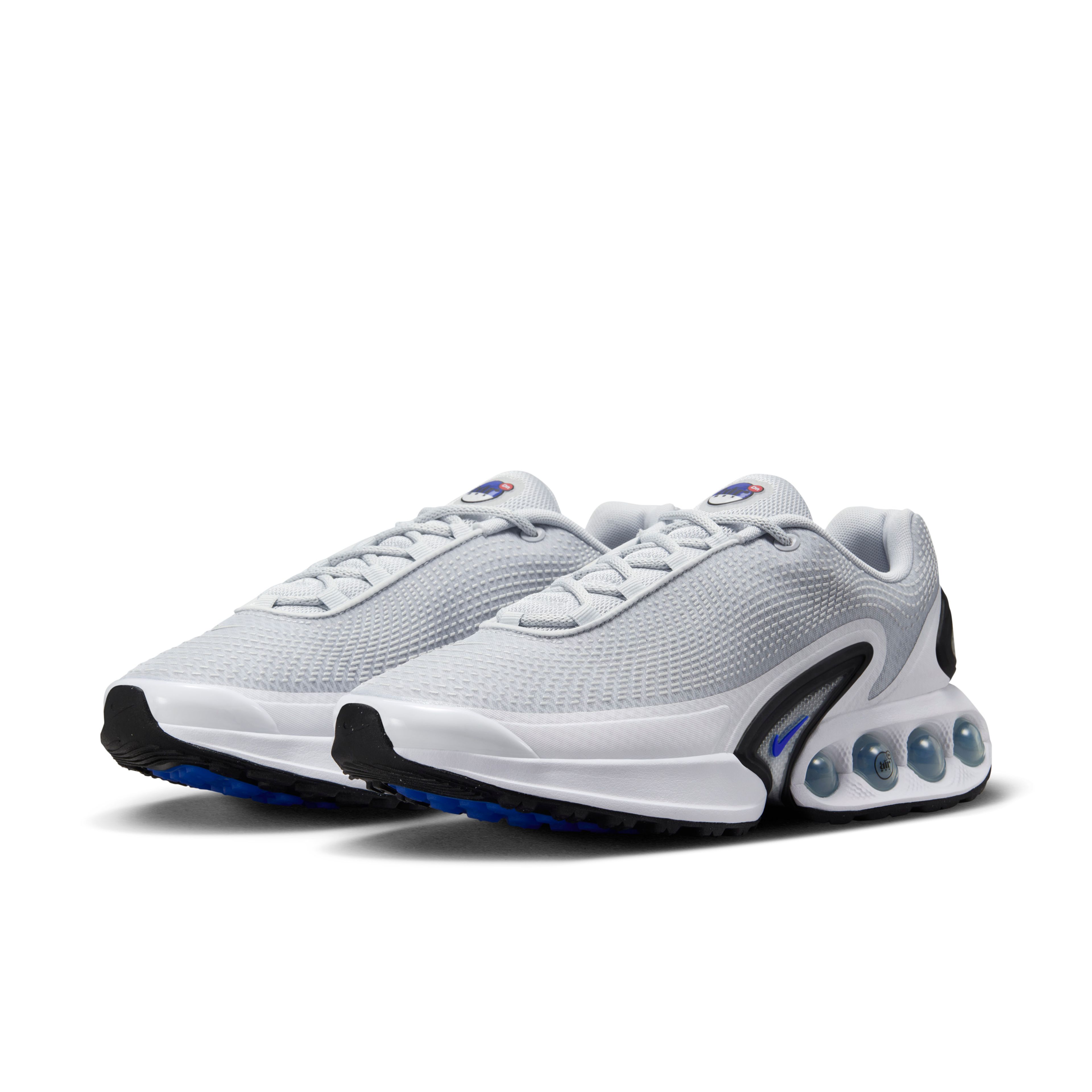 Front angled view of the men's Nike Air Max Dn in light smoke grey