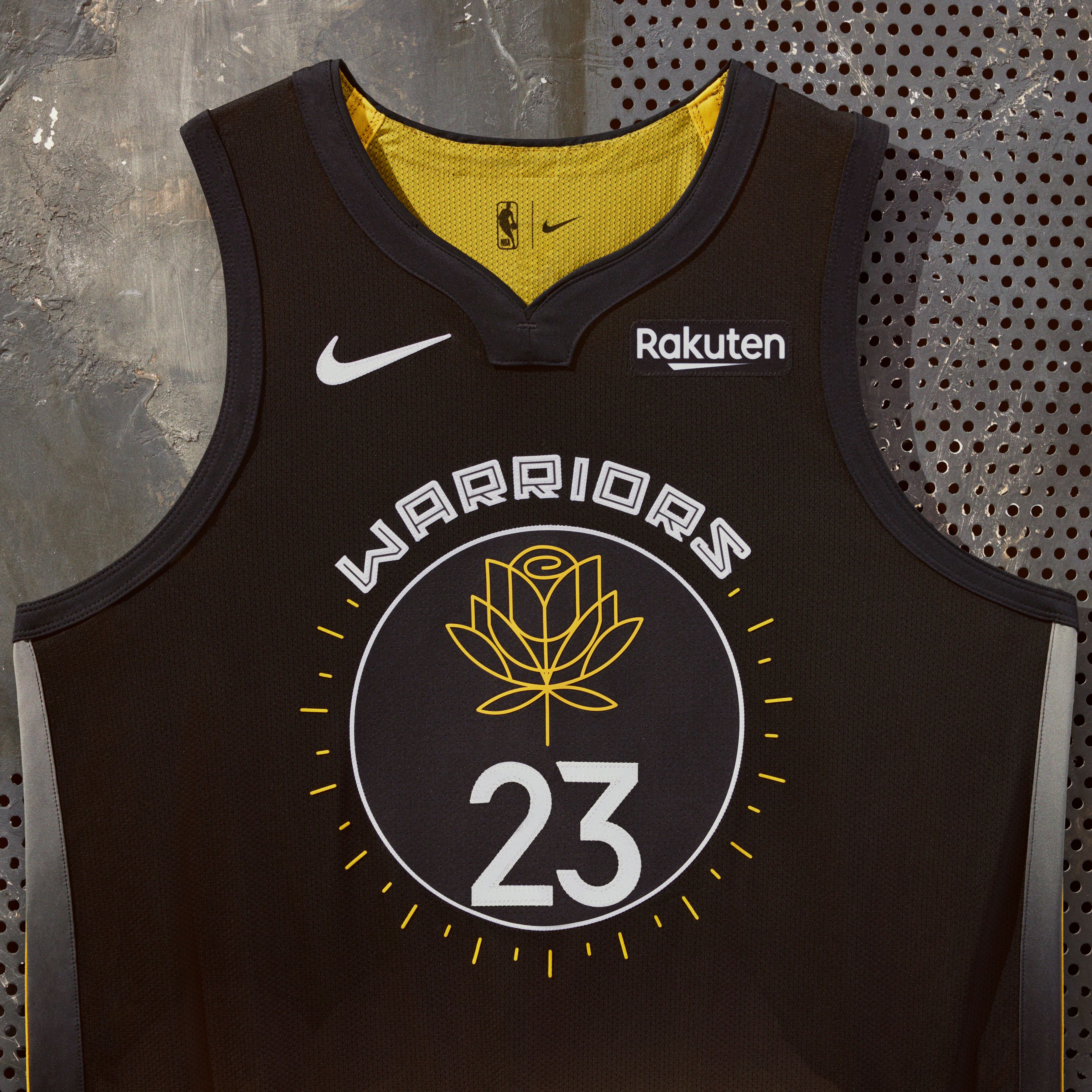 Ho22 Nbacityedition Na Offbody Goldenstate Detail 00197 05 Sp 01